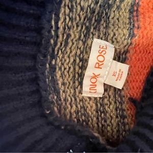 NWOT Crop Sleeve Turtleneck Sweater